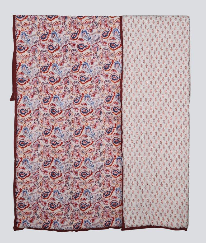 100% COTTON HAND PRINTED RED AND BLUE PAISLEY QUILT WITH 2 SHAMS