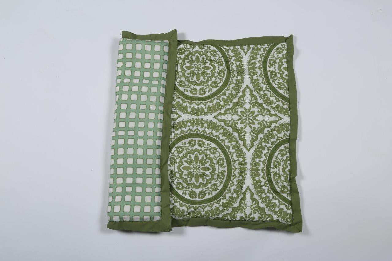 100% COTTON HAND PRINTED GREEN CIRCLE QUILT WITH 2 SHAMS