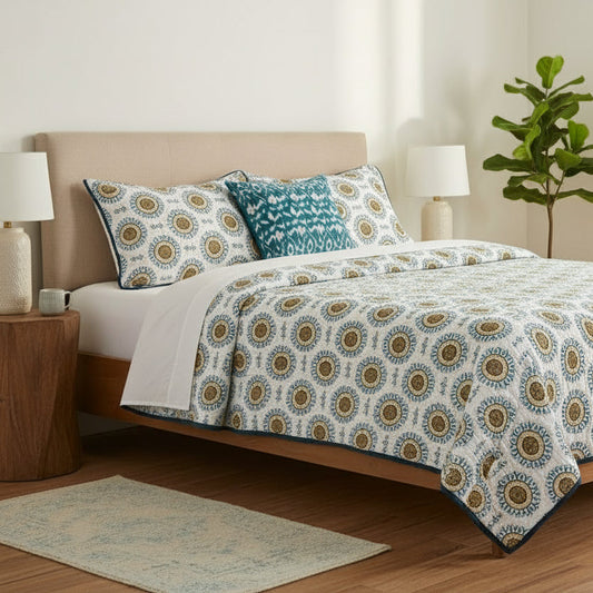 Macaw Handcrafted Reversible Quilt with Matching Sham Covers